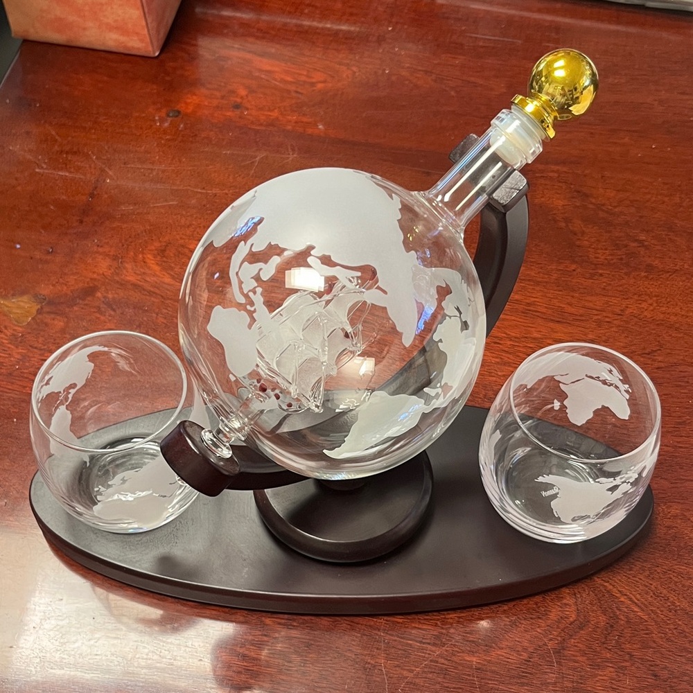 Shannon Crystal Globe & Ship Decanter Set with Stopper and glassware (2)